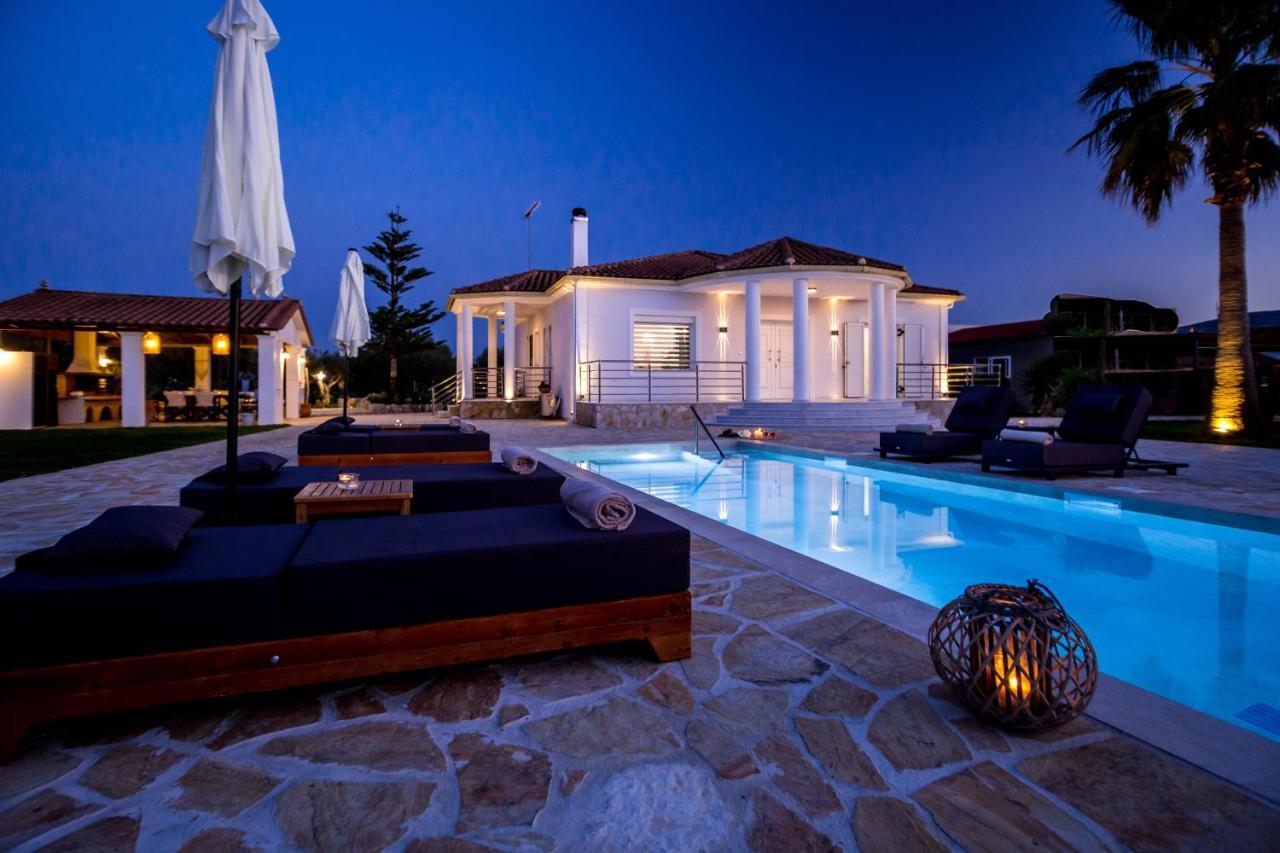 Villa Ellania Ambelokipoi  Exterior photo